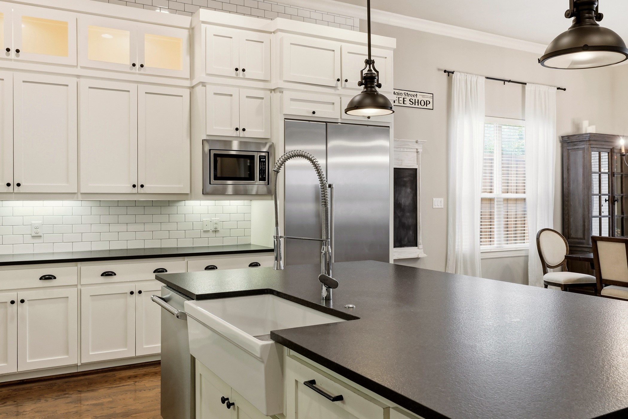 6910 Coronado Avenue Dallas TX 75214