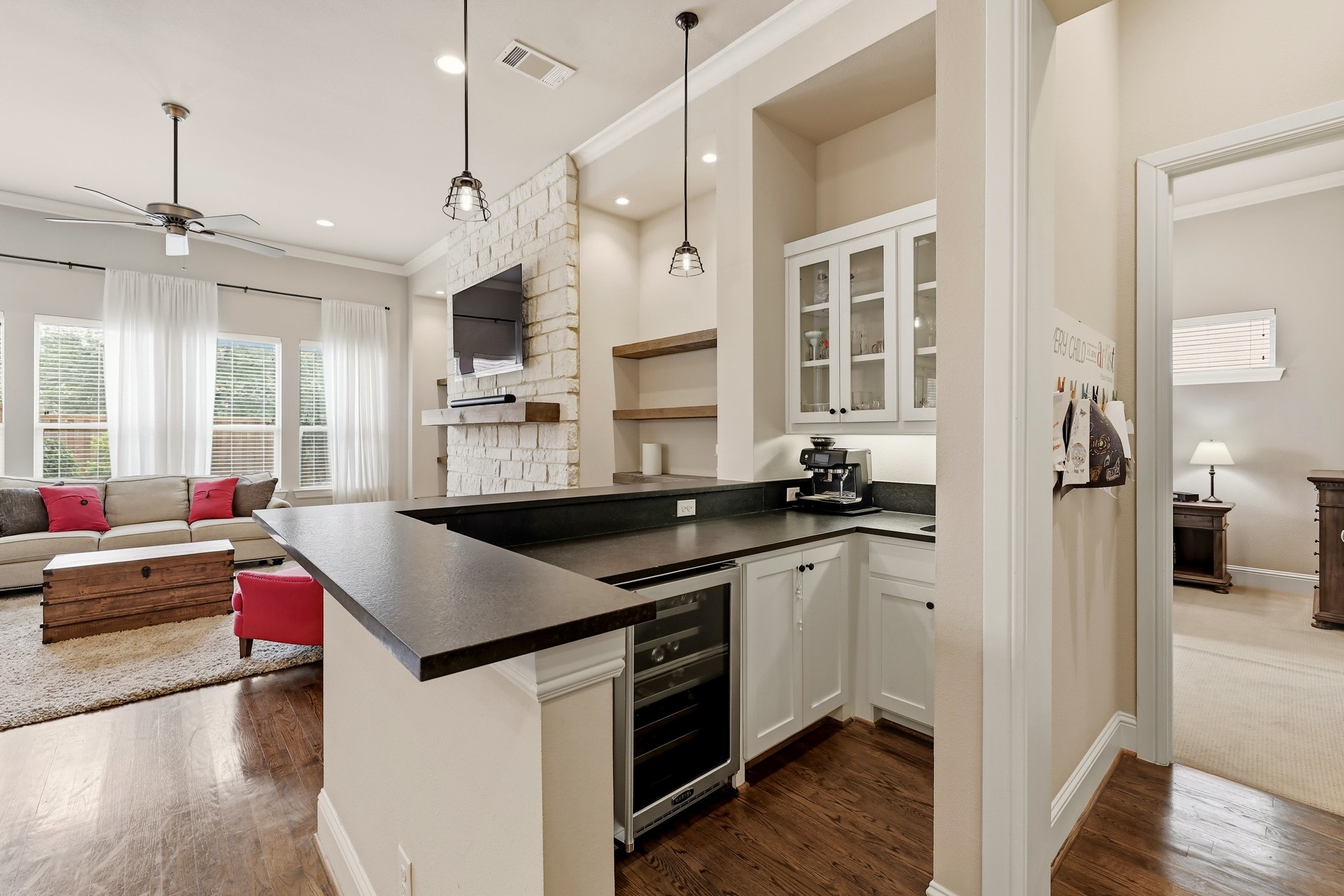 6910 Coronado Avenue Dallas TX 75214