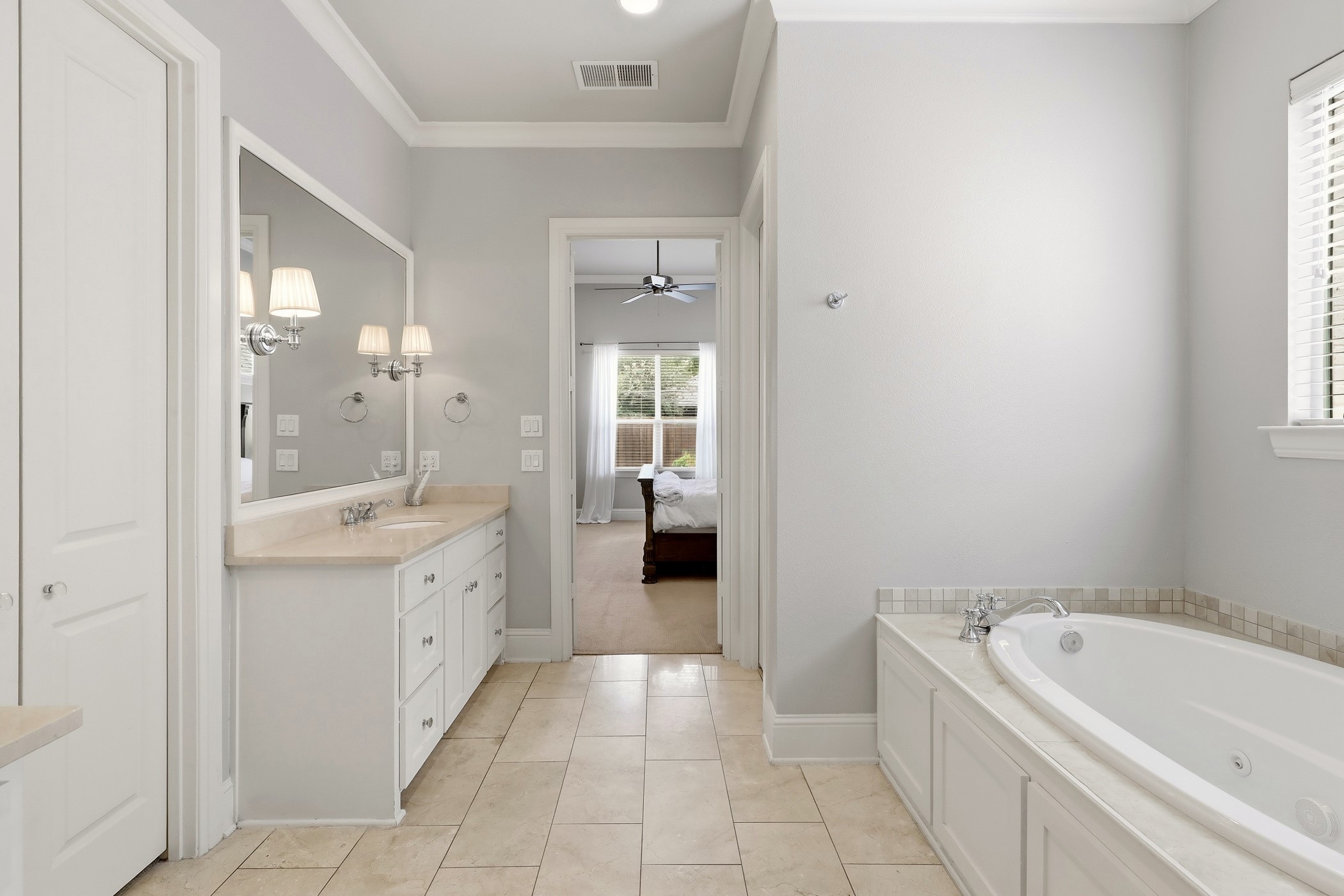 6910 Coronado Avenue Dallas TX 75214