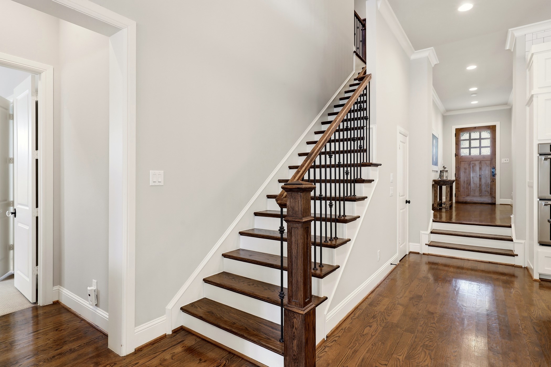 6910 Coronado Avenue Dallas TX 75214