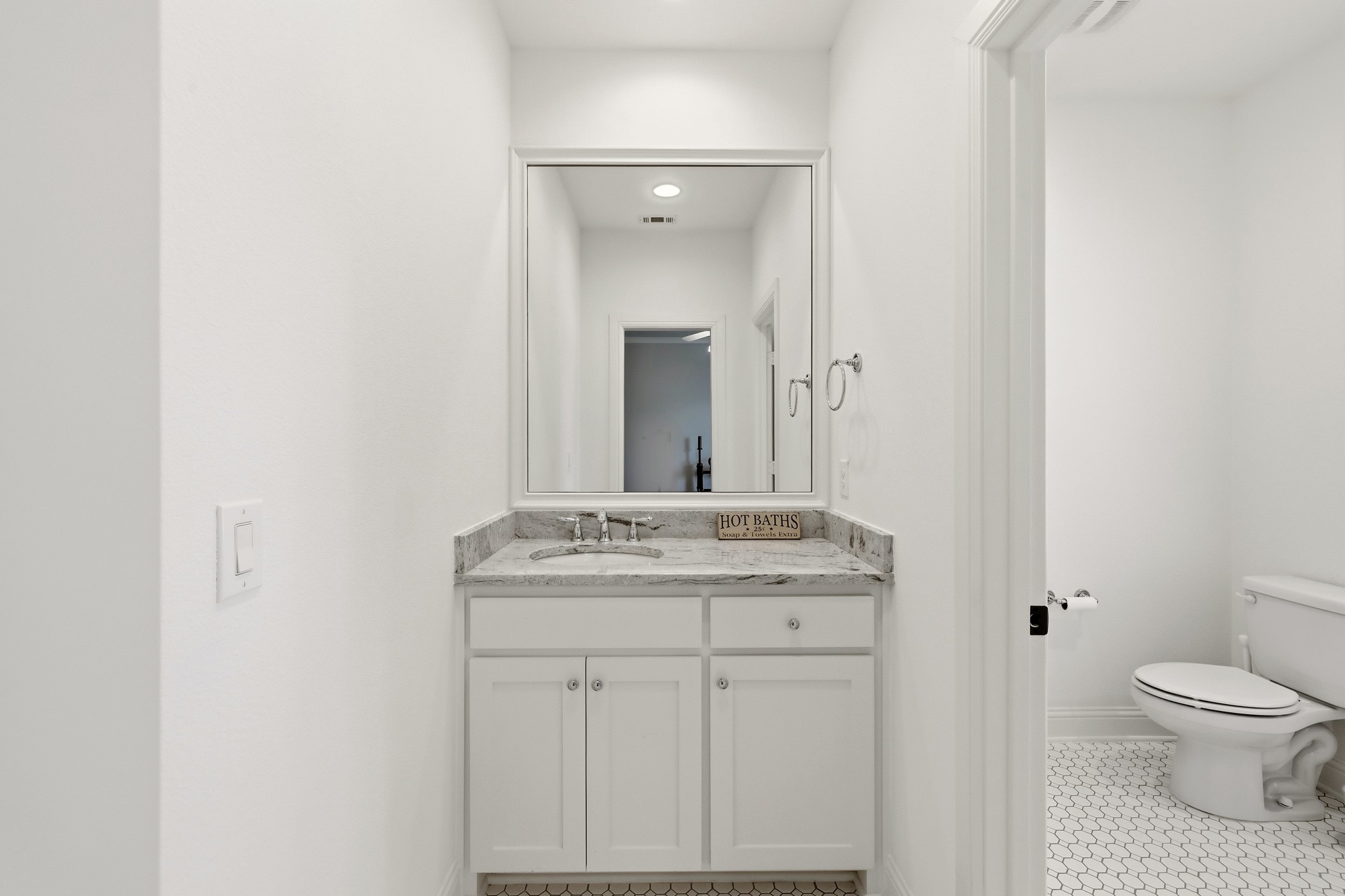 6910 Coronado Avenue Dallas TX 75214
