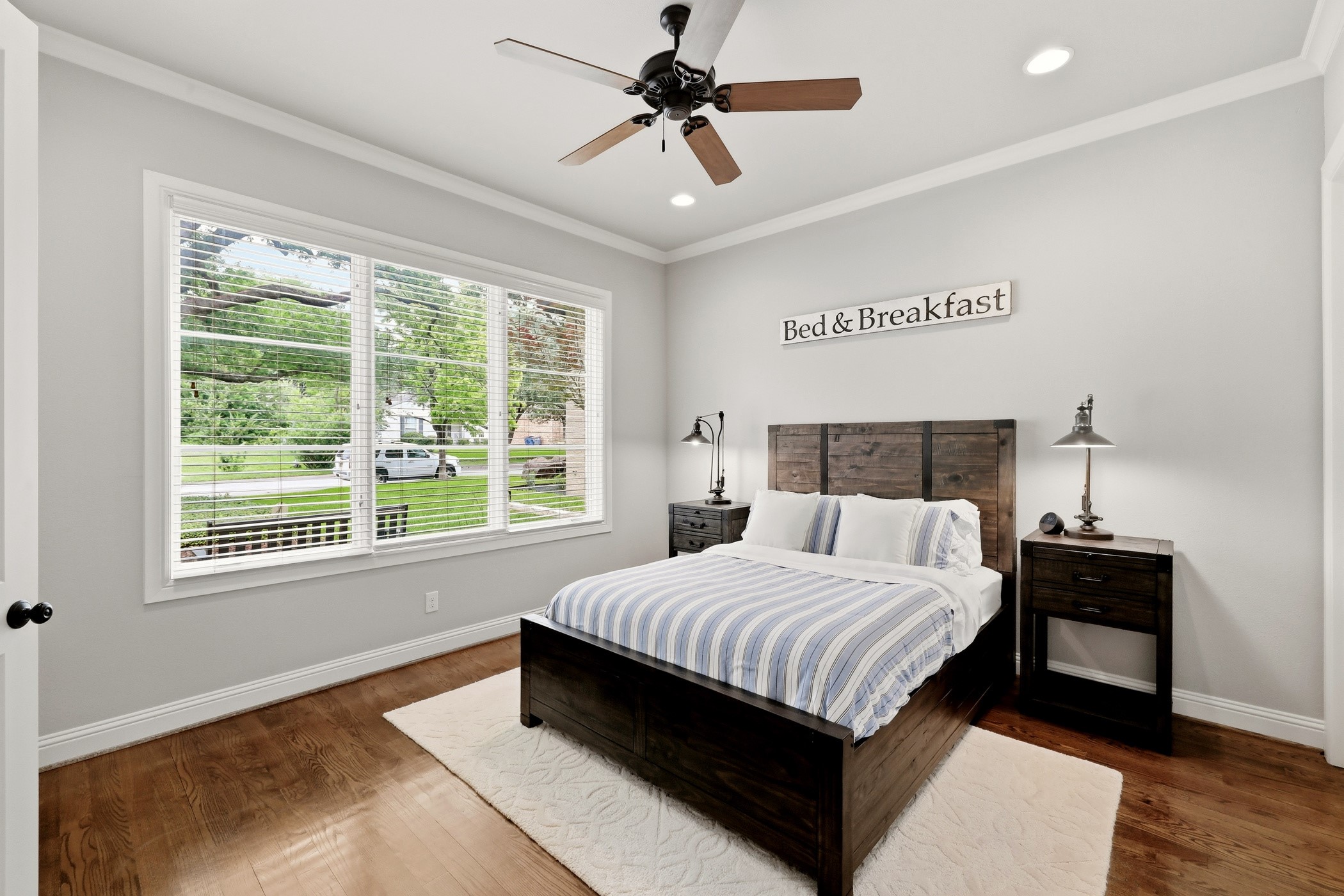 6910 Coronado Avenue Dallas TX 75214