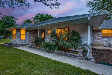 2647 Lake Avenue Farmersville TX 75442