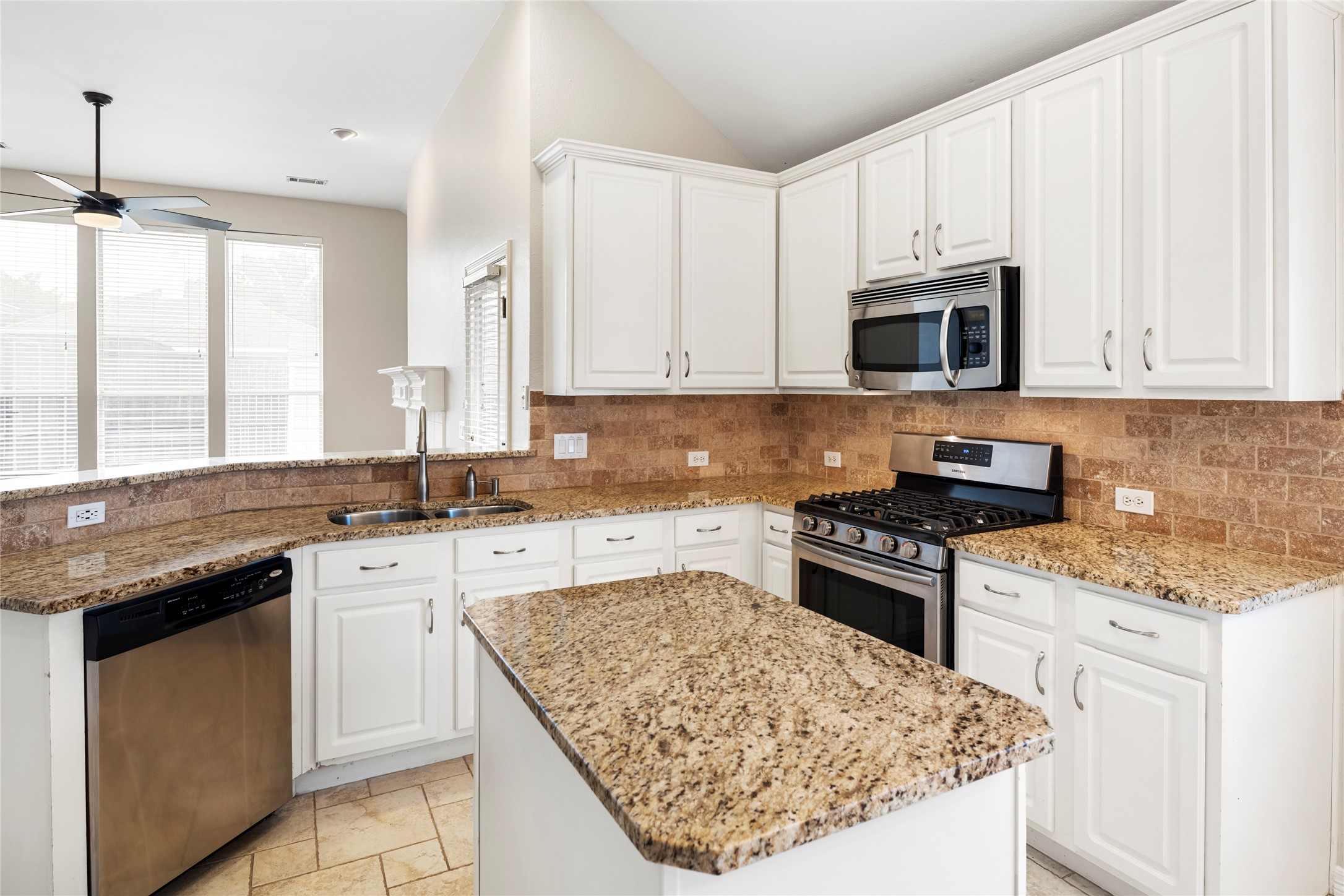 465 Ridge Meade Drive Lewisville TX 75067