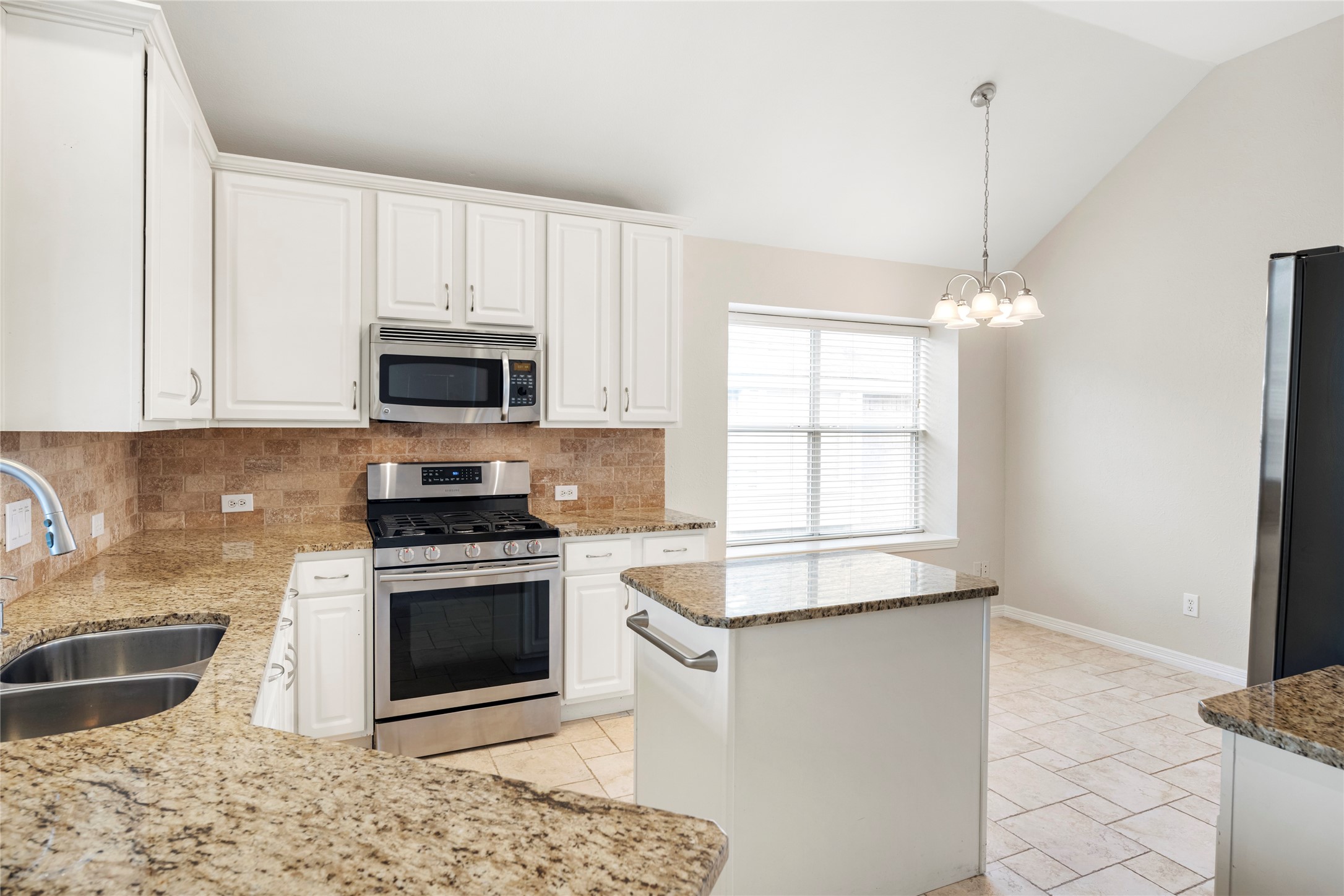 465 Ridge Meade Drive Lewisville TX 75067