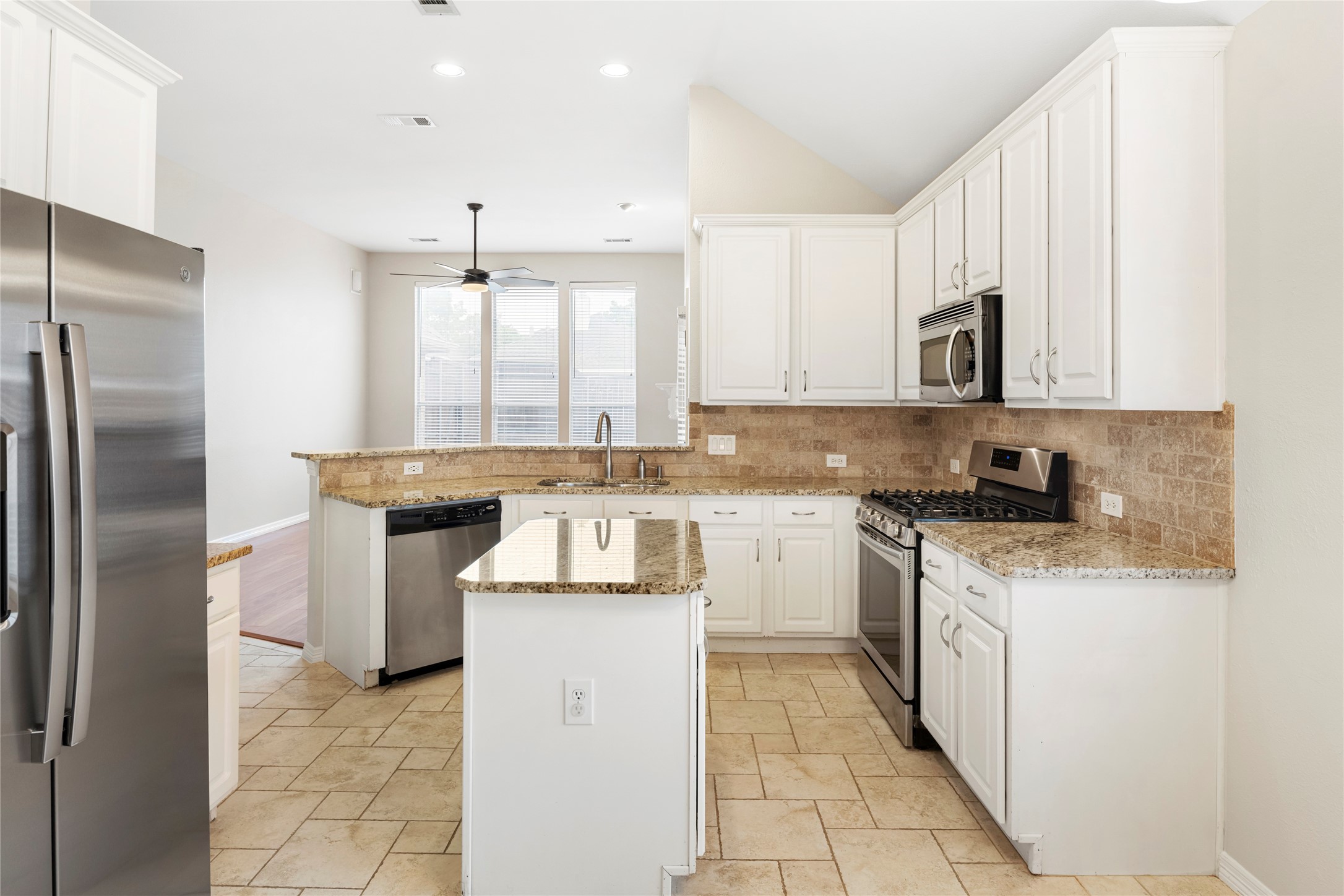 465 Ridge Meade Drive Lewisville TX 75067