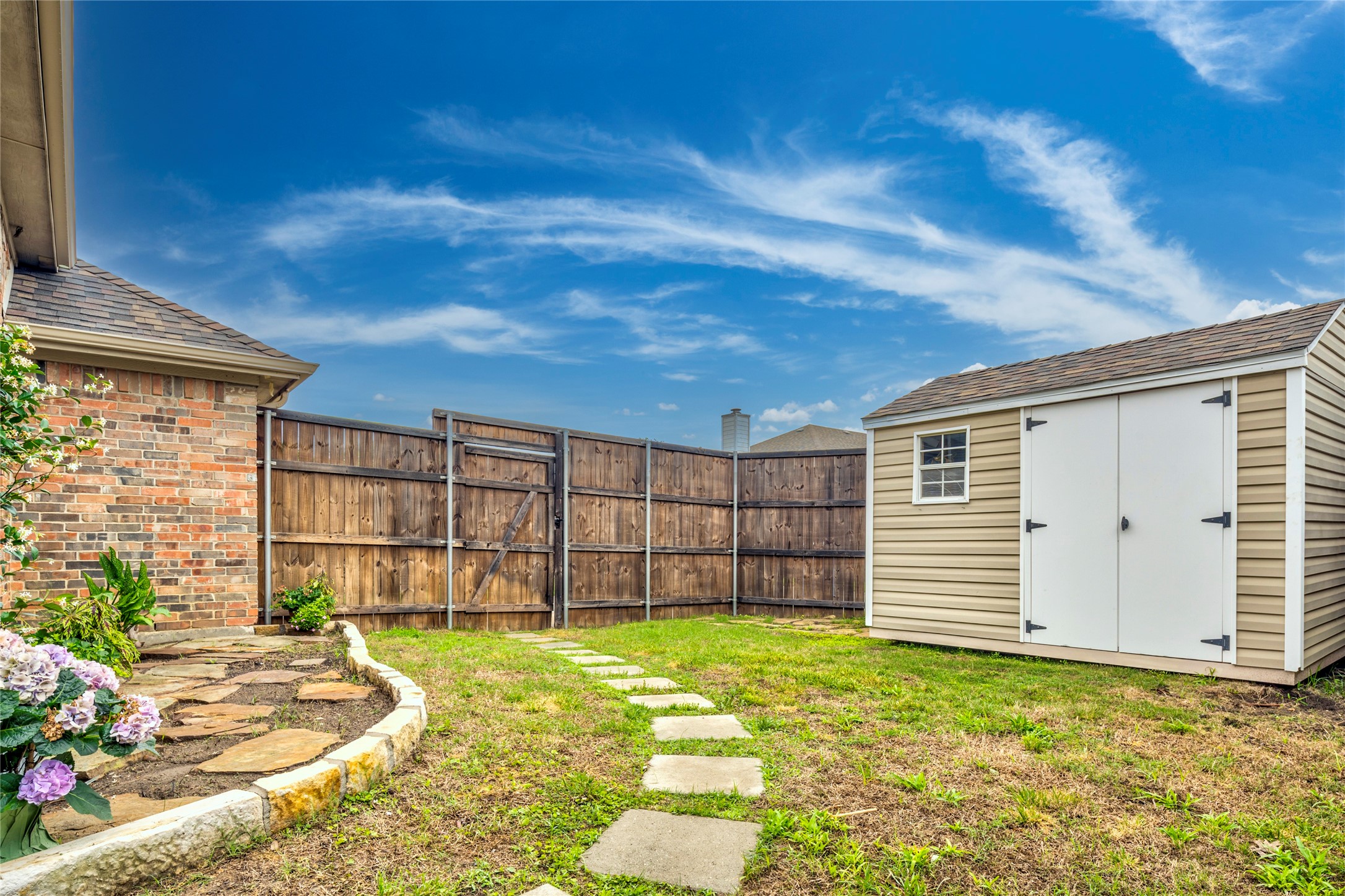 465 Ridge Meade Drive Lewisville TX 75067