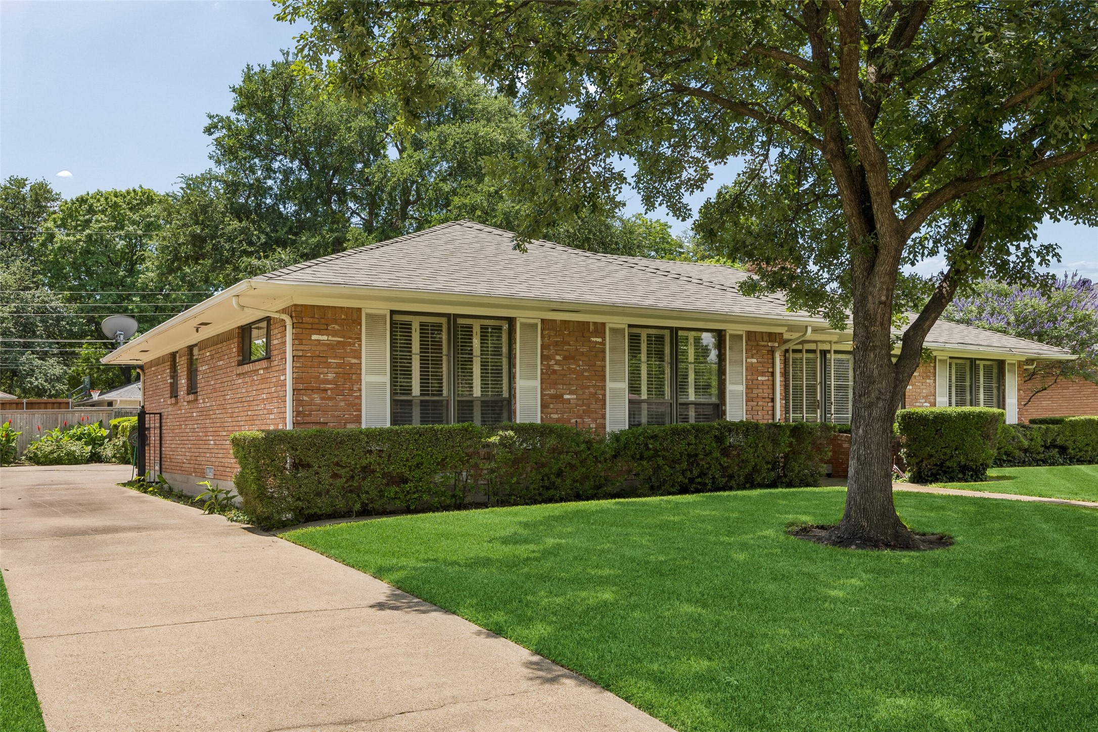 6262 E University Boulevard Dallas TX 75214