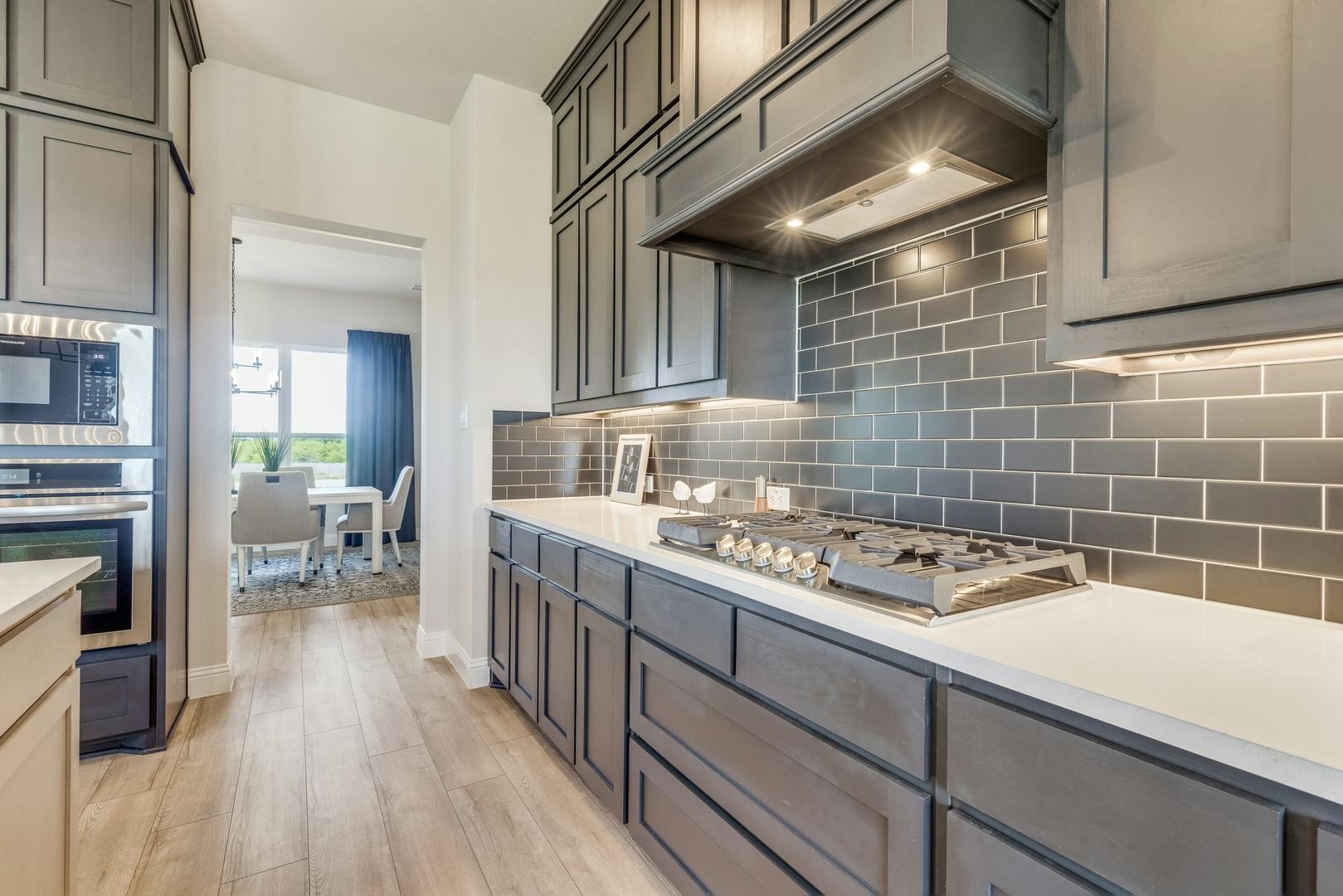 6704 Bassett Lane Mesquite TX 75126