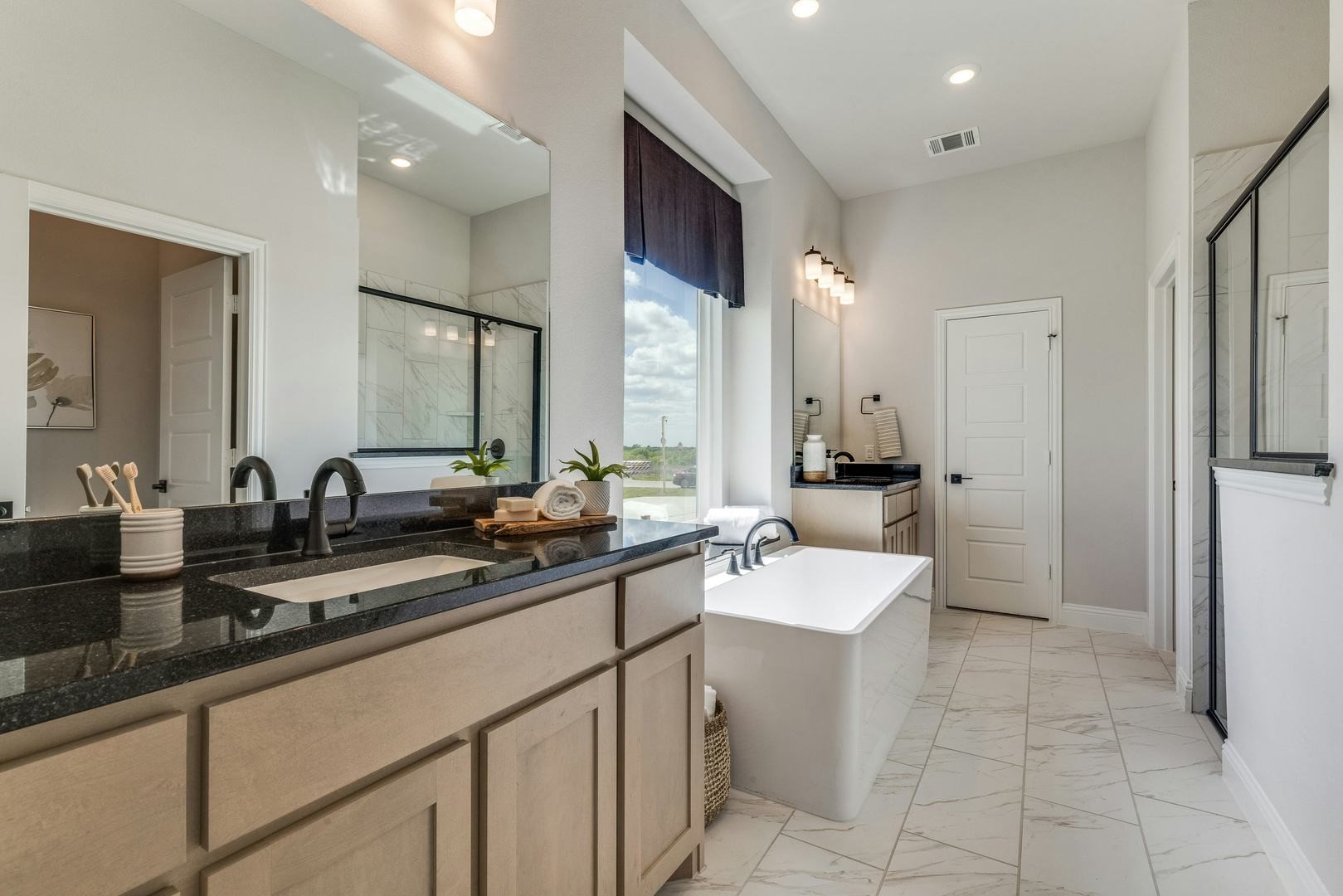 6704 Bassett Lane Mesquite TX 75126