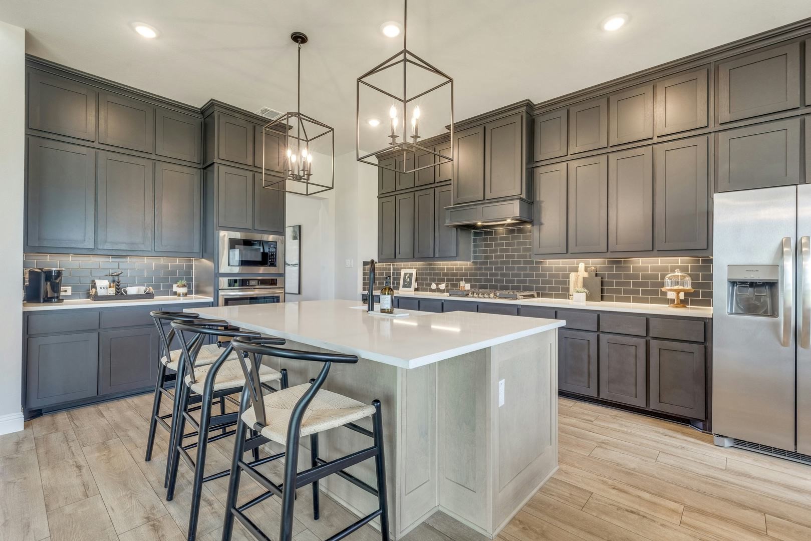 6704 Bassett Lane Mesquite TX 75126