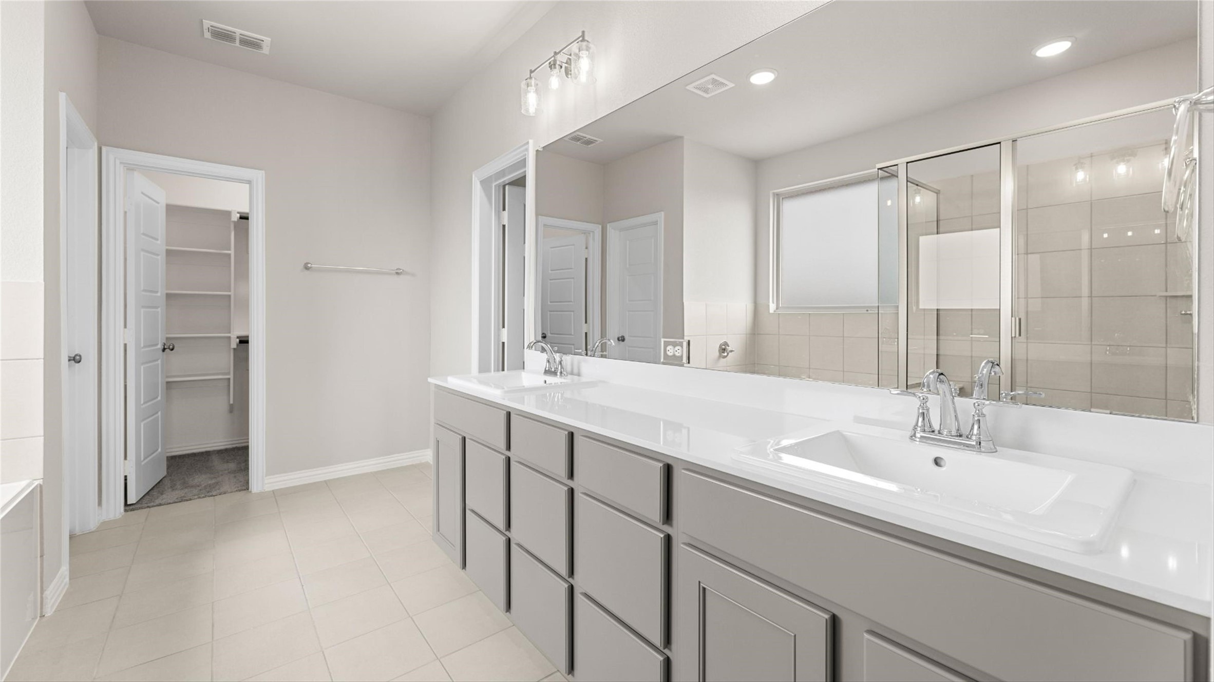 813 Alderwood Red Oak TX 75154