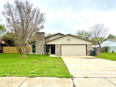 2612 S Center Street Arlington TX 76014