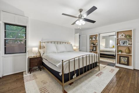 10572 Creekmere Drive Dallas TX 75218