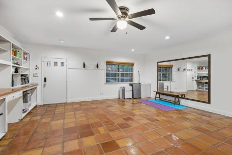 10572 Creekmere Drive Dallas TX 75218