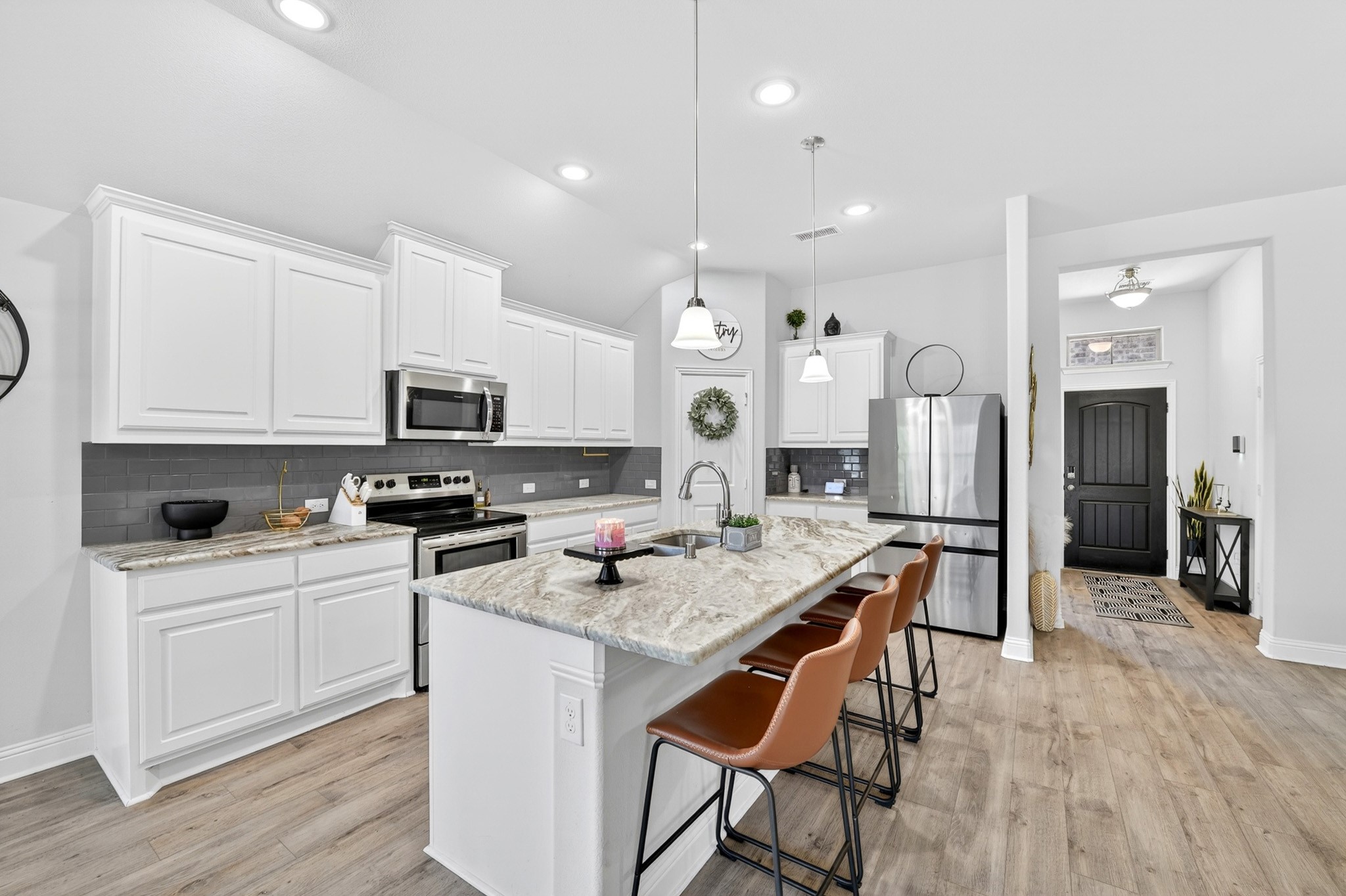136 Gleeson Drive Red Oak TX 75154