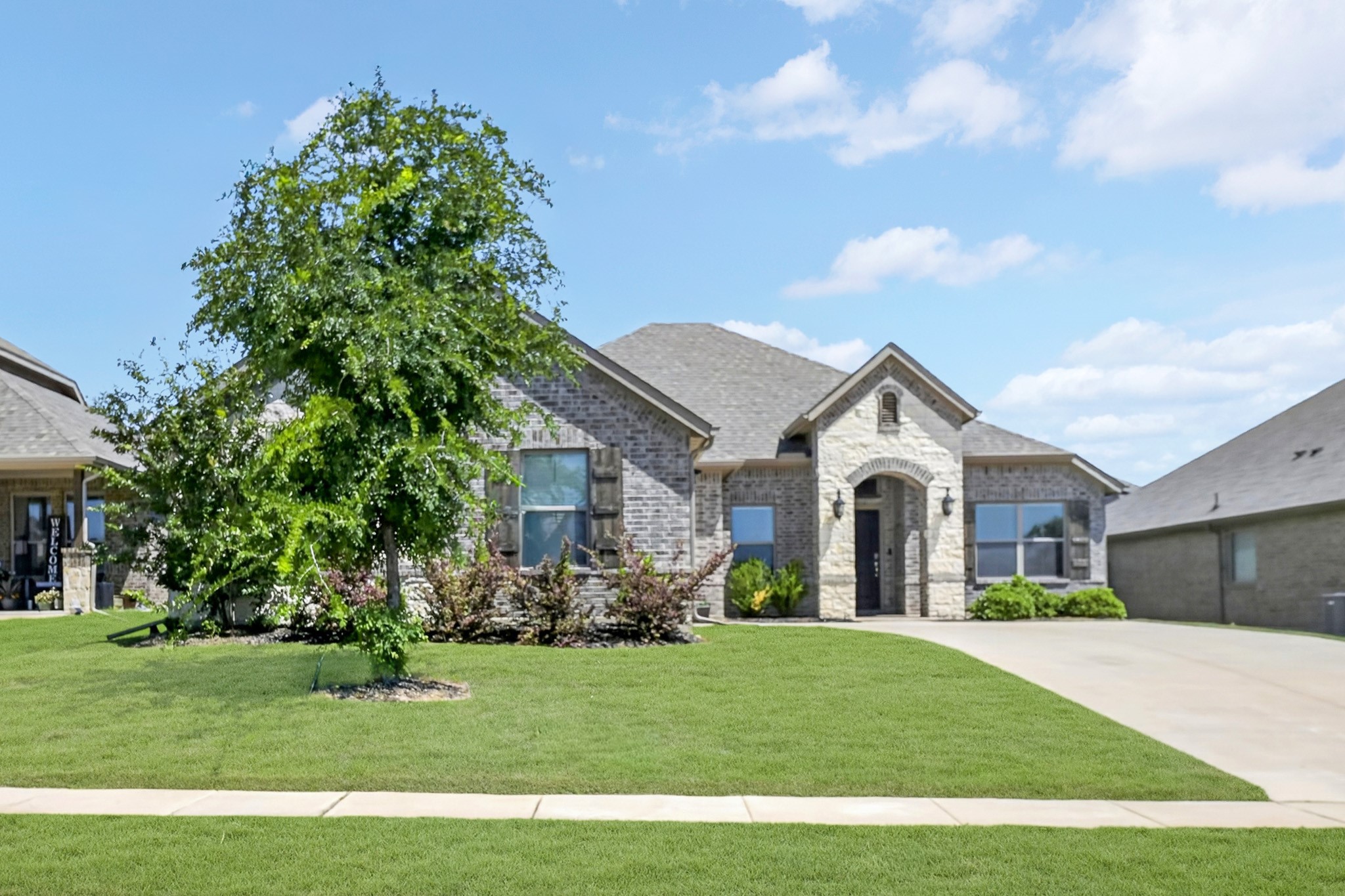 136 Gleeson Drive Red Oak TX 75154