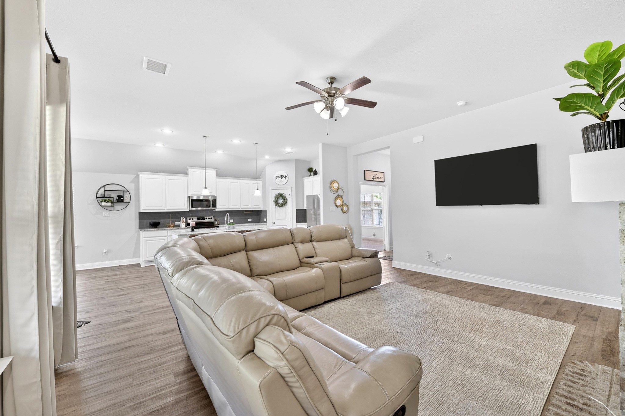 136 Gleeson Drive Red Oak TX 75154