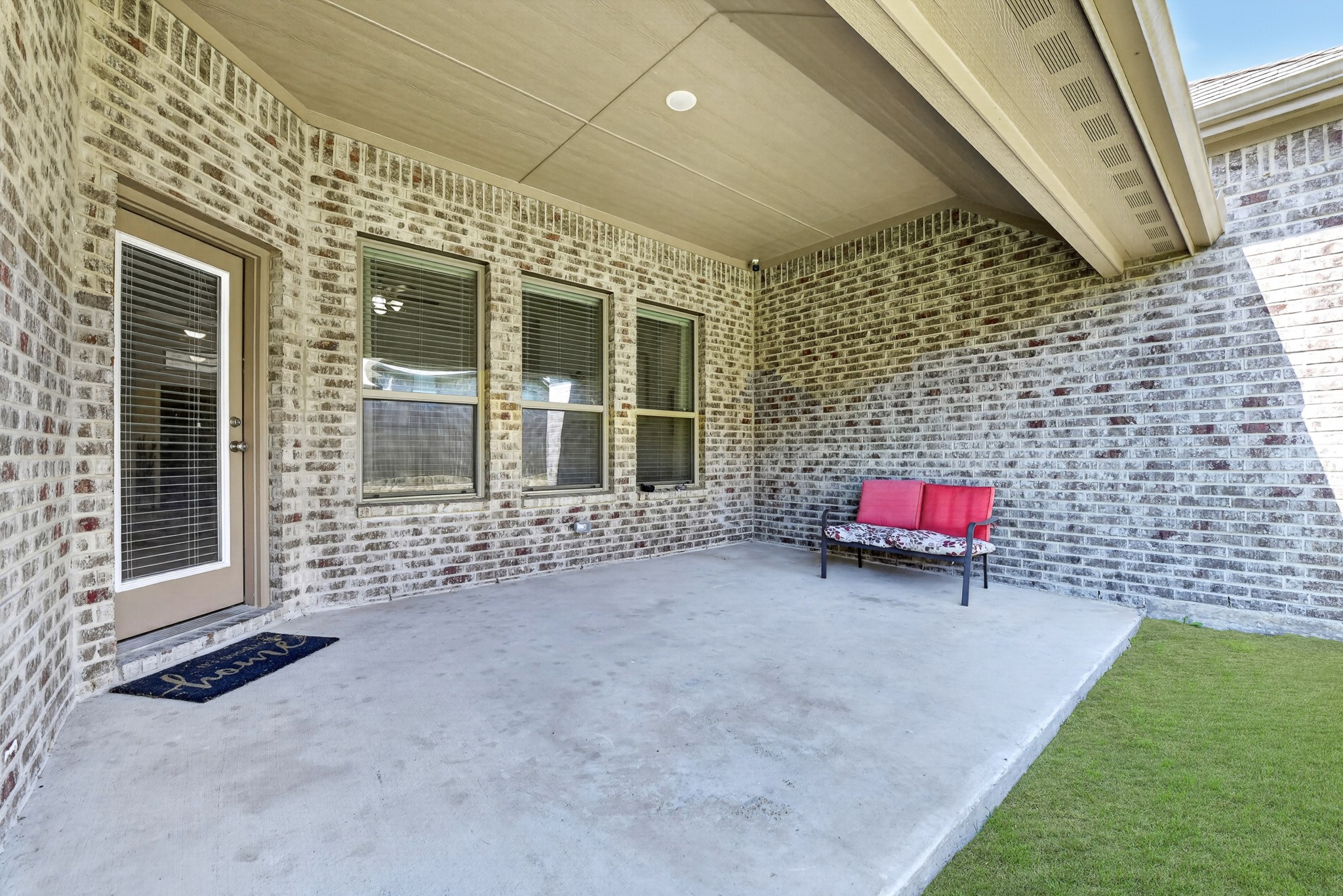 136 Gleeson Drive Red Oak TX 75154