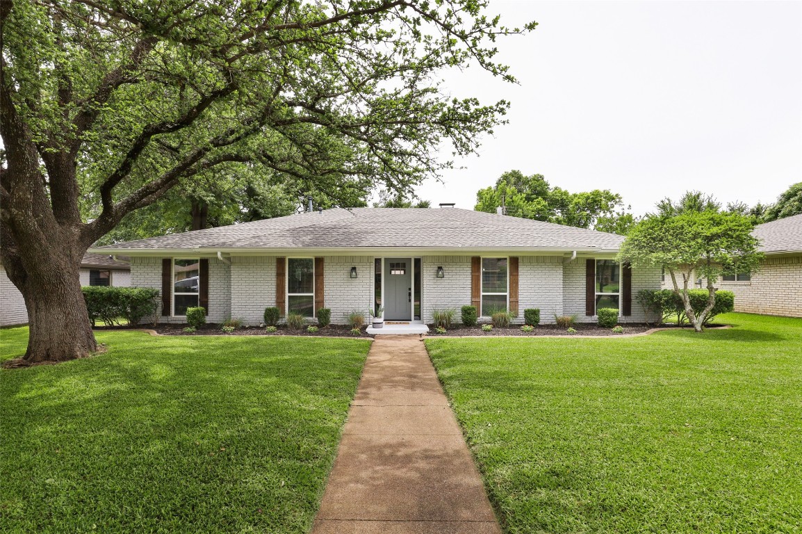 319 Woodcrest Drive Richardson TX 75080