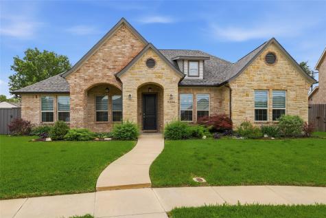 9204 Willard Street Rowlett TX 75088
