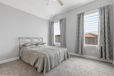 9204 Willard Street Rowlett TX 75088