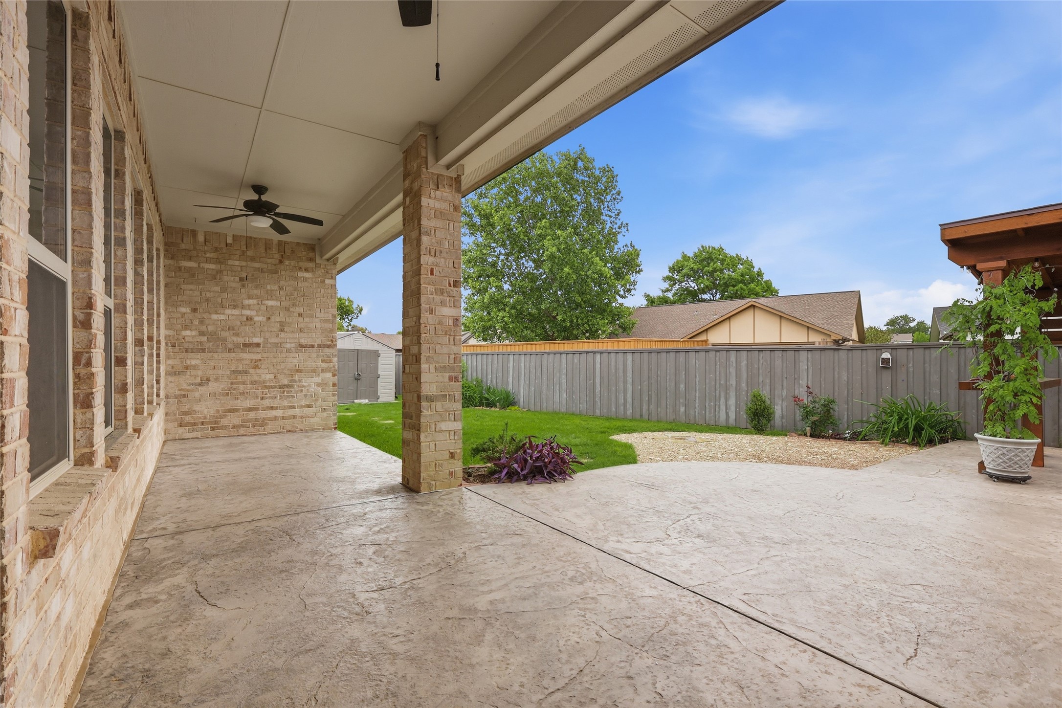 9204 Willard Street Rowlett TX 75088