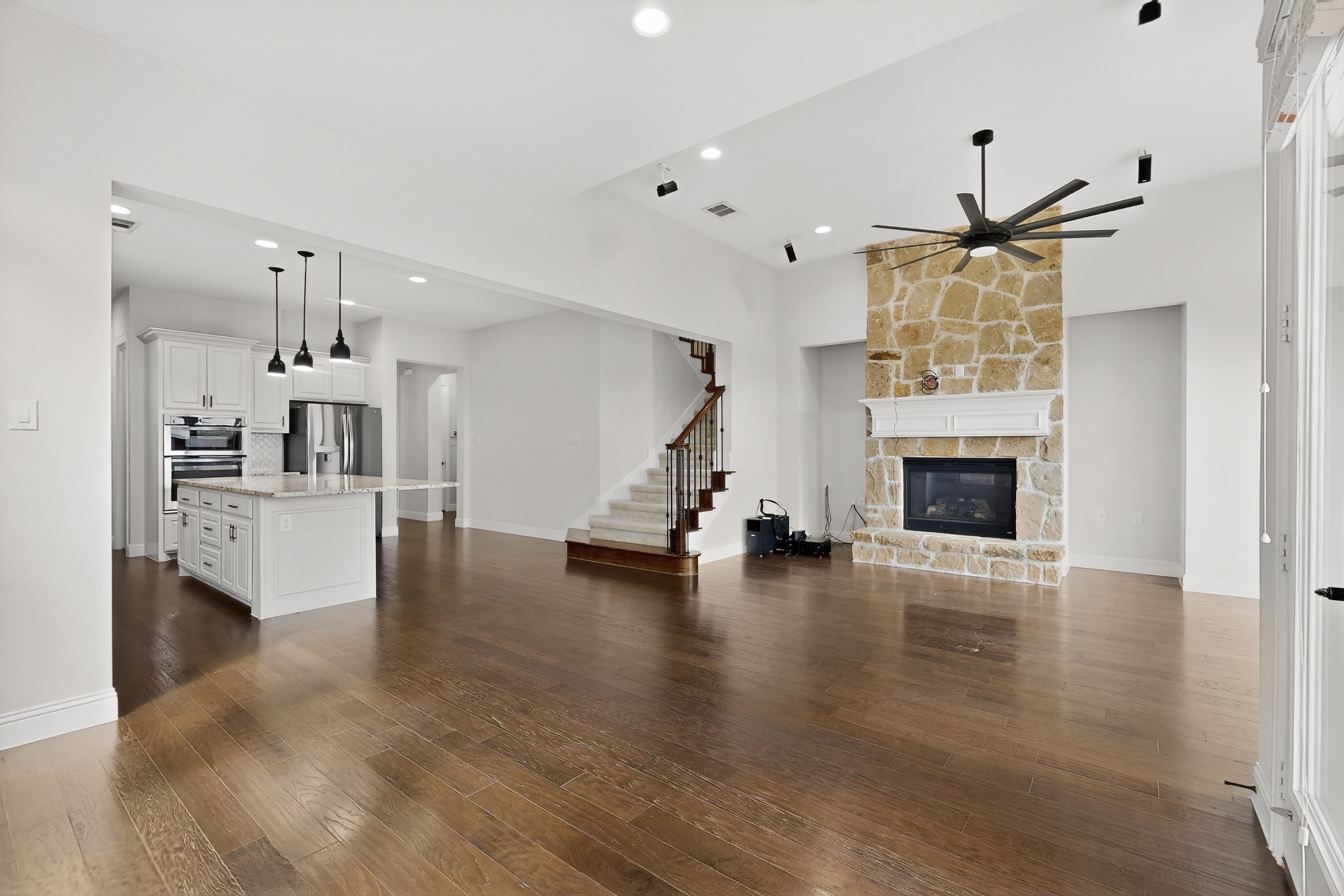 5901 The Esplanade Drive Mckinney TX 75070