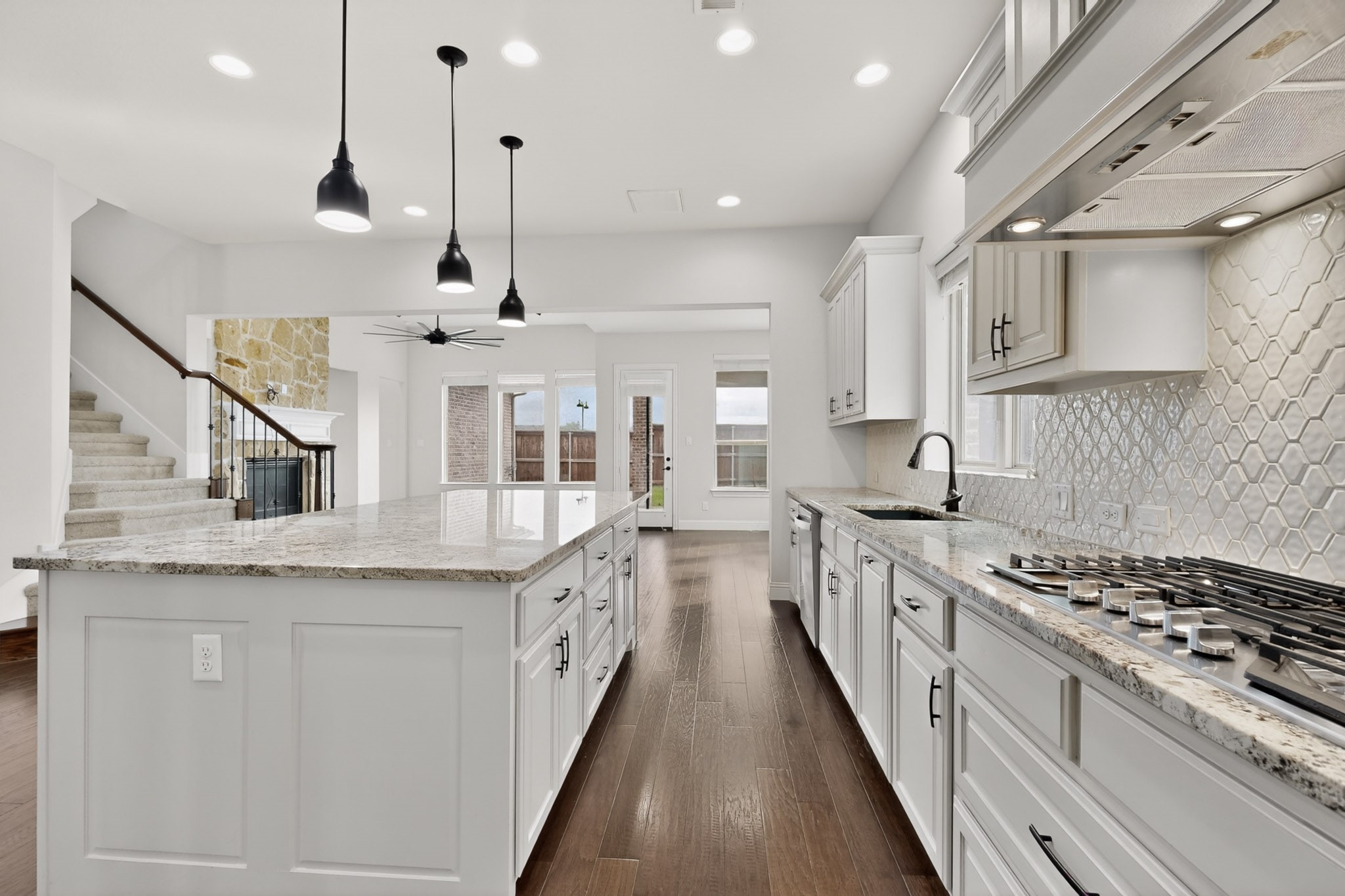 5901 The Esplanade Drive Mckinney TX 75070