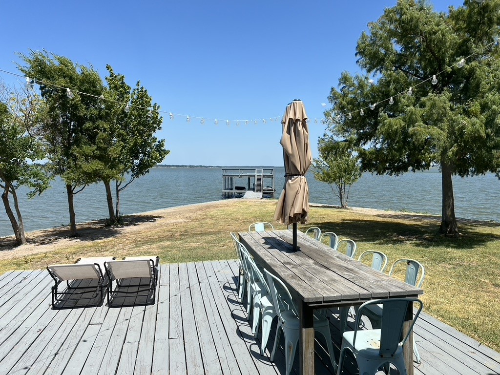 8731 Lakeshore Drive Kemp TX 75143
