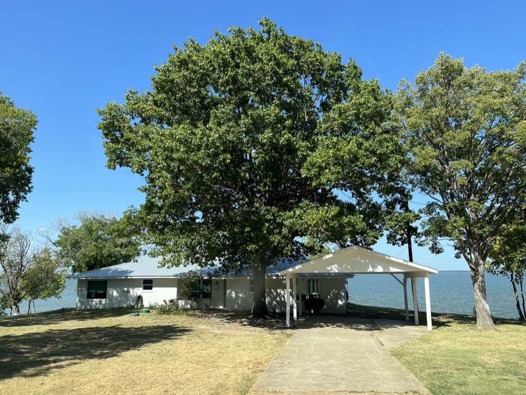 8731 Lakeshore Drive Kemp TX 75143