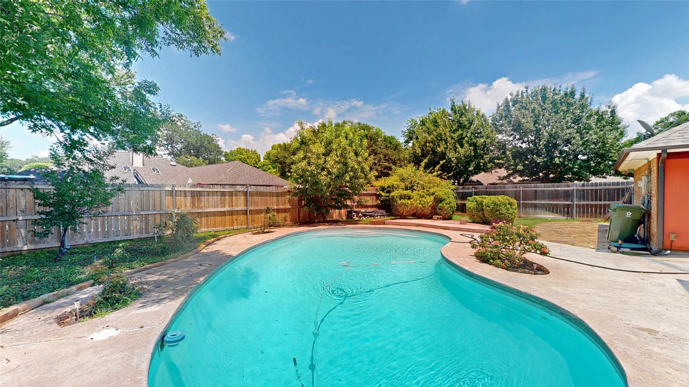 1717 Cunningham Court Bedford TX 76021