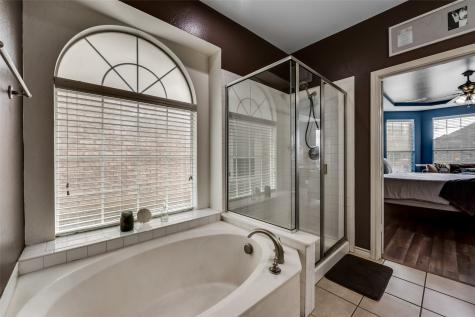 6329 Redeagle Creek Drive Fort Worth TX 76179