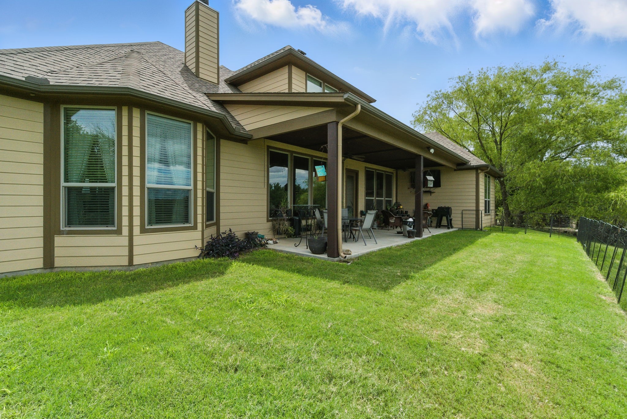 565 Ridgeway Drive Bluff Dale TX 76433