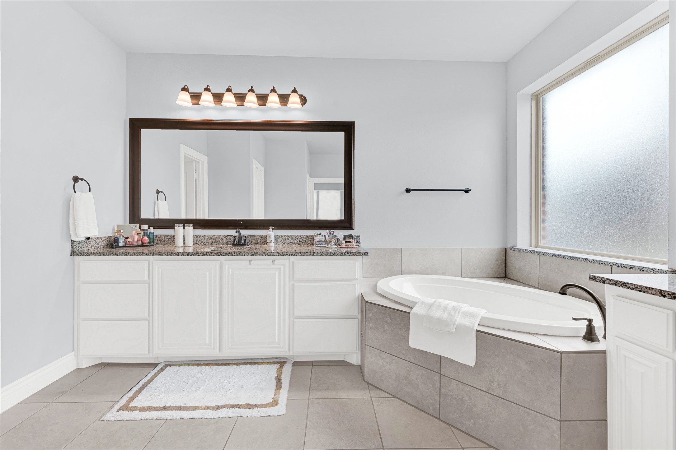 2413 Turning Leaf Lane Midlothian TX 76065