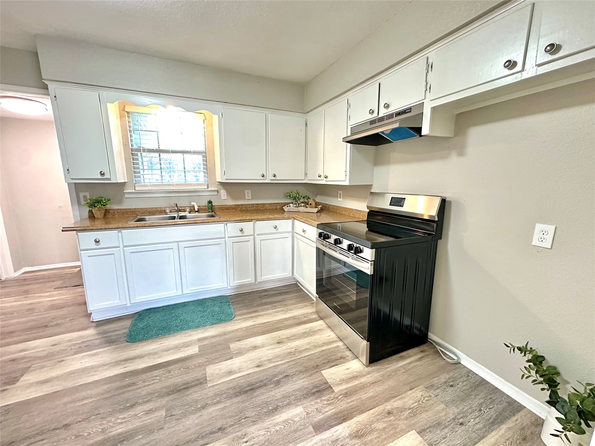 504 Bales Street Cleburne TX 76033