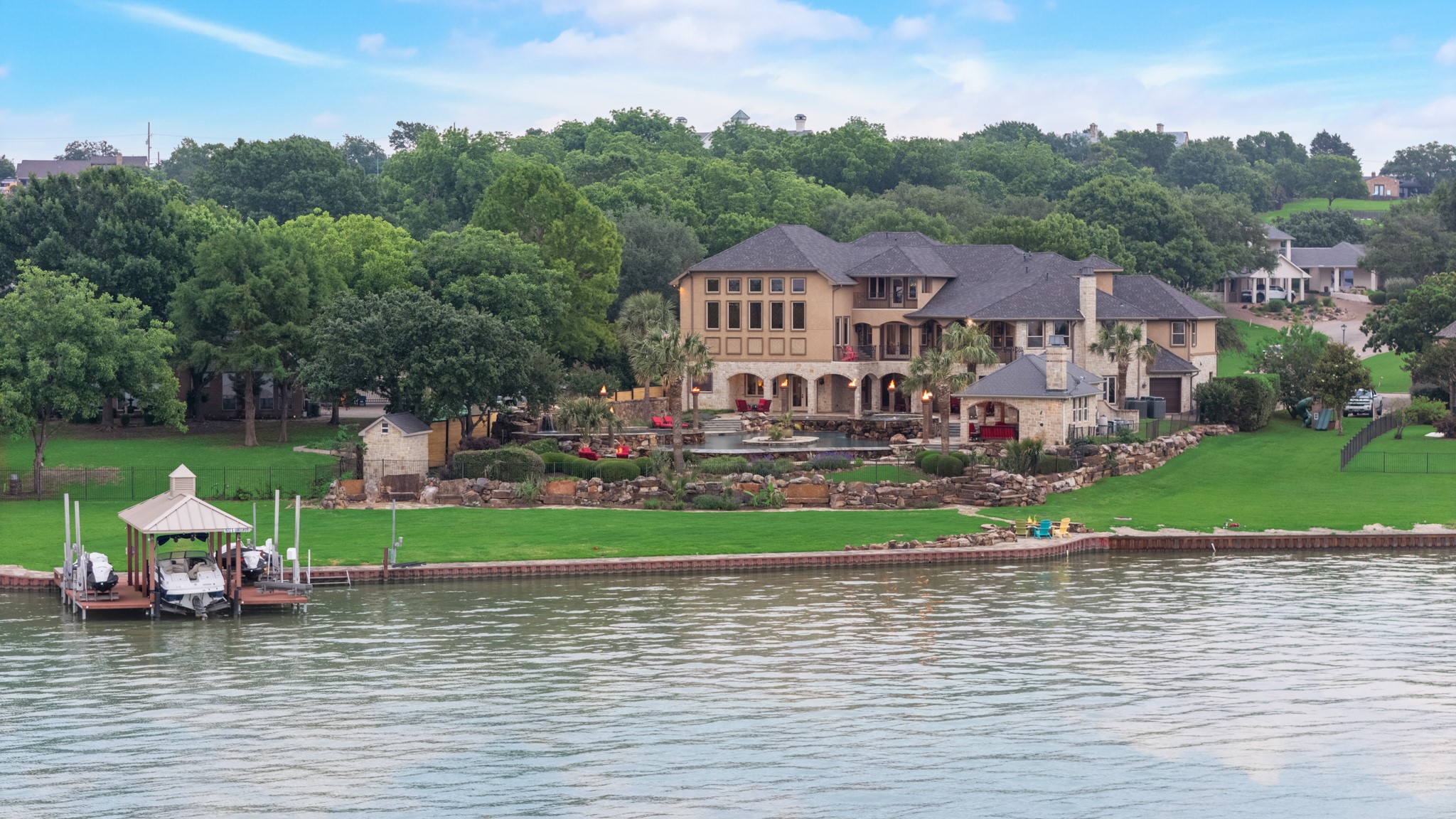 1612 S Lakeshore Drive Rockwall TX 75087