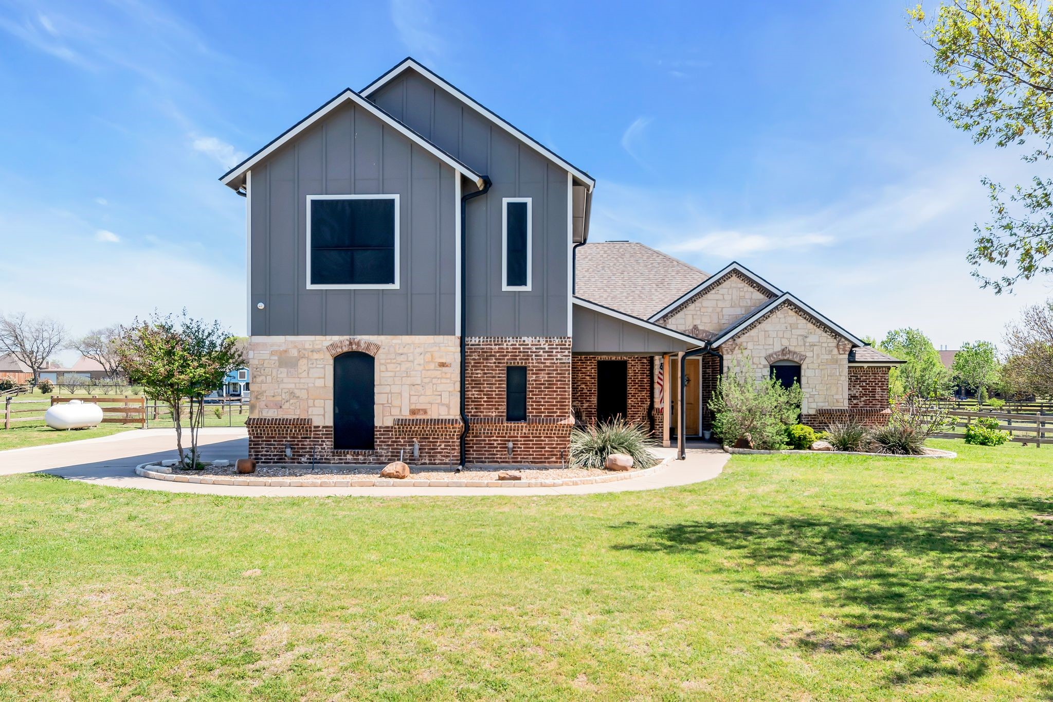 13840 Megan Drive Justin TX 76247