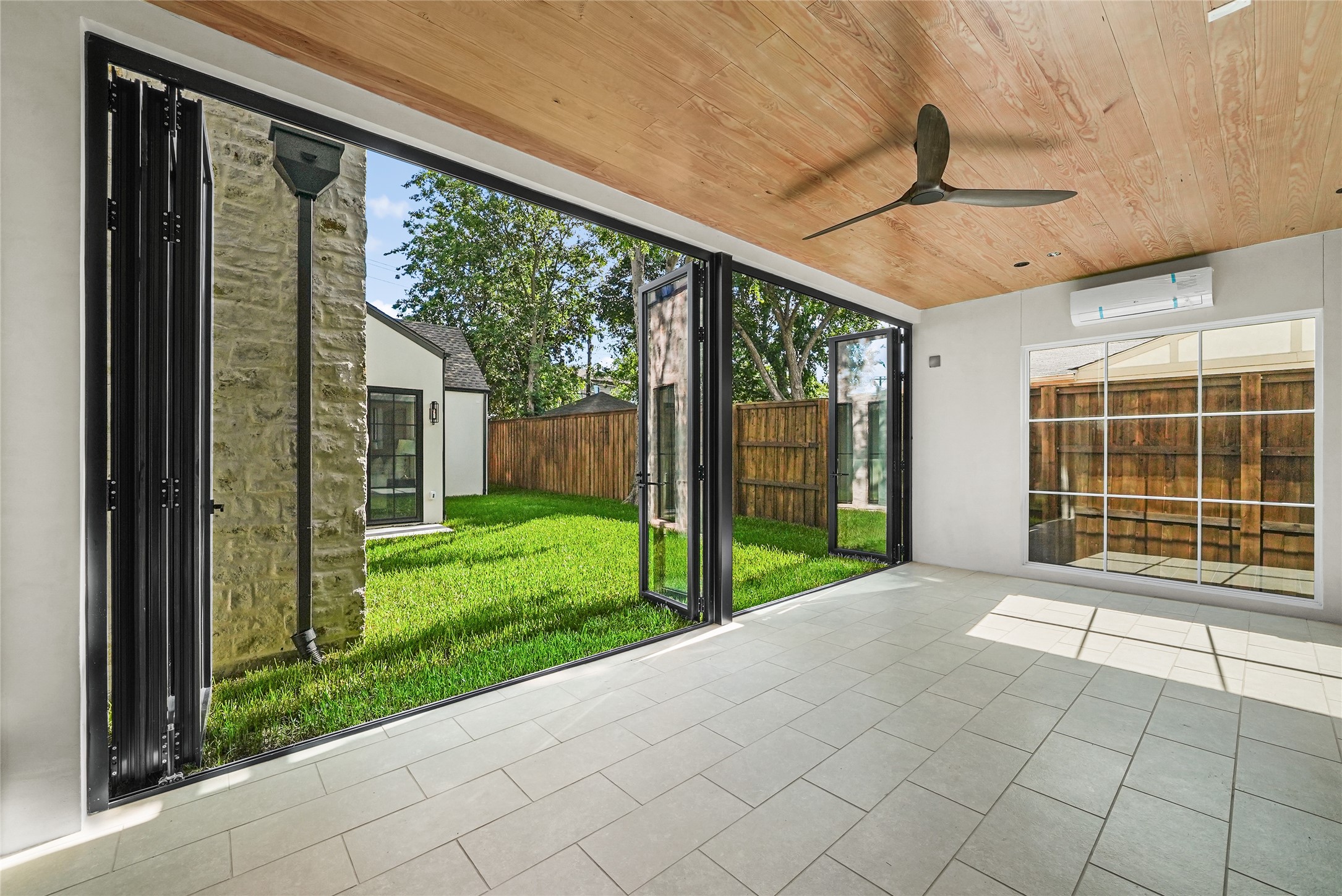 6452 Anita Street Dallas TX 75214