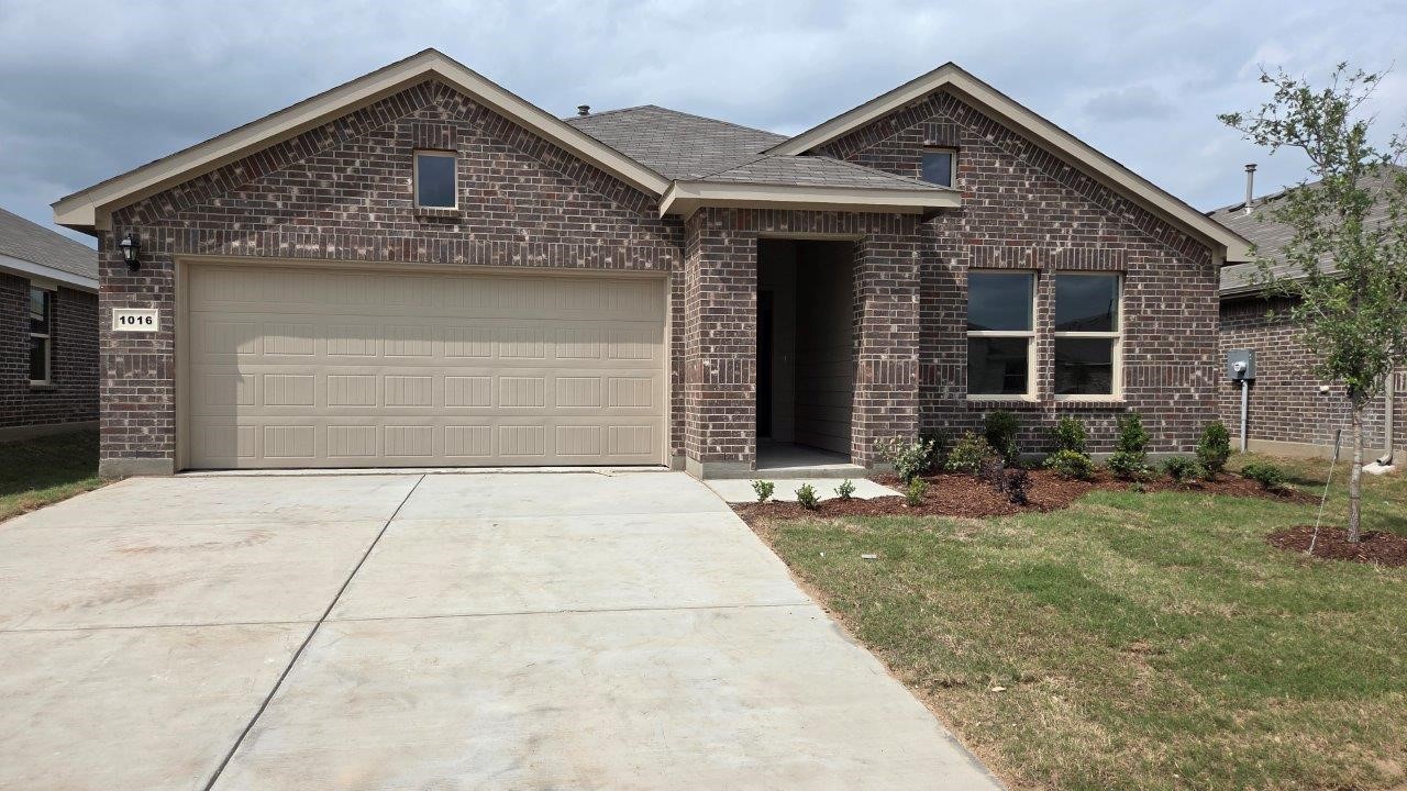 1016 Foxburg Drive Fort Worth TX 76131
