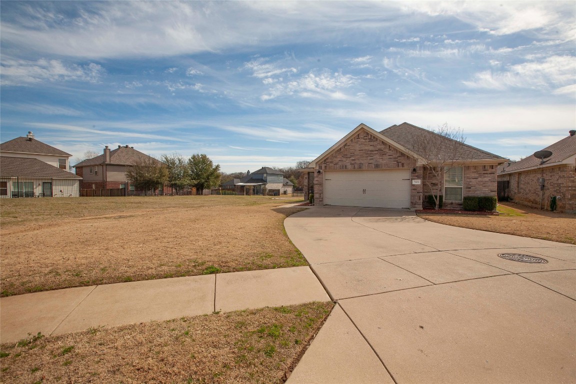7601 Bancroft Circle Fort Worth TX 76120