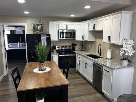 908 W Chestnut Street Denison TX 75020