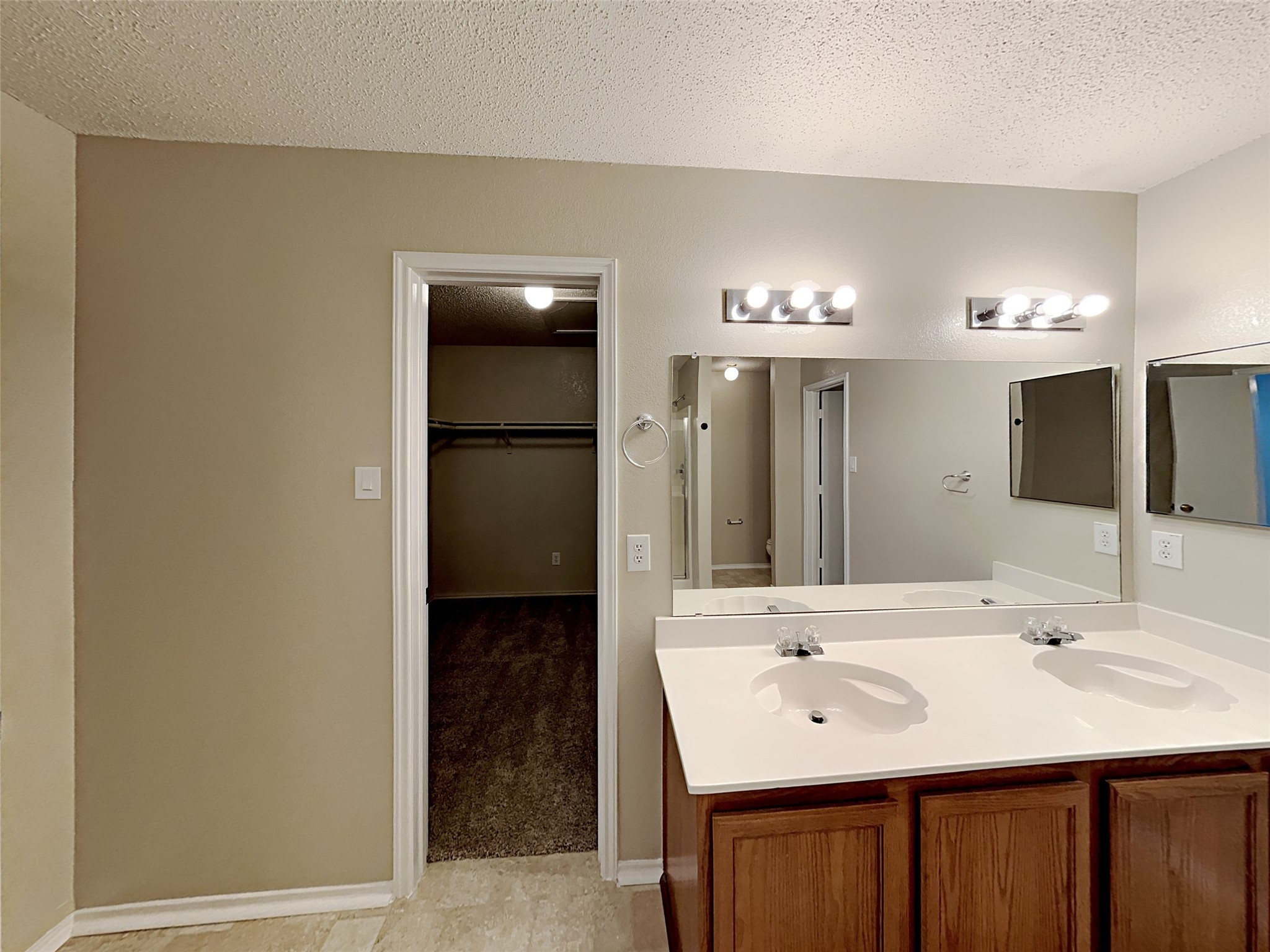 1924 Ramada Trail Fort Worth TX 76247