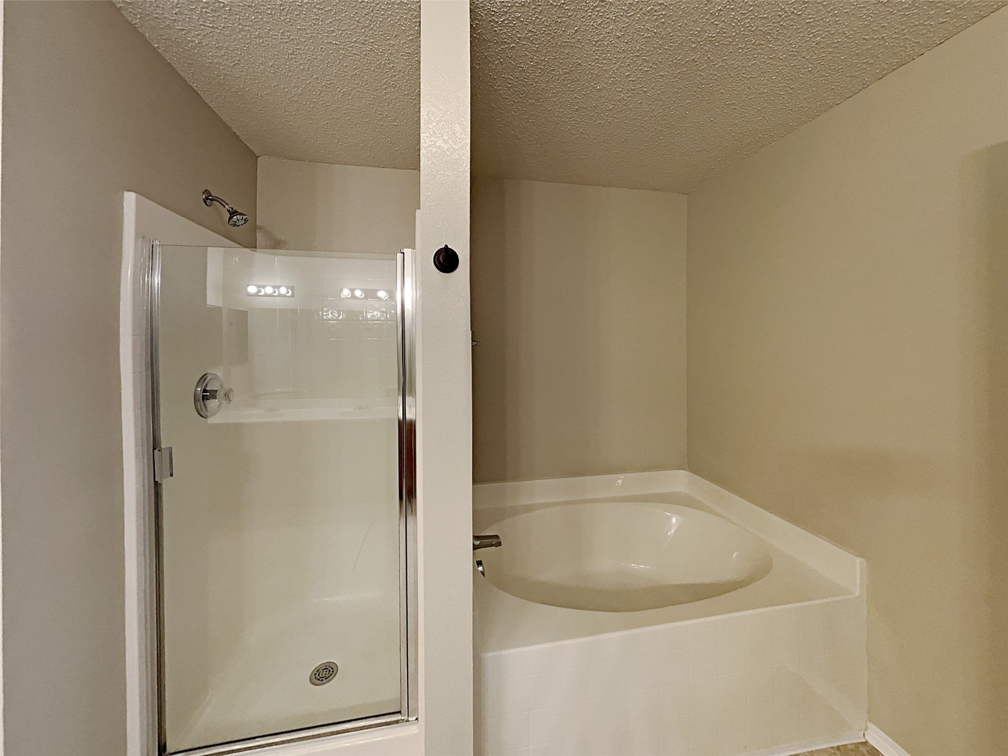 1924 Ramada Trail Fort Worth TX 76247