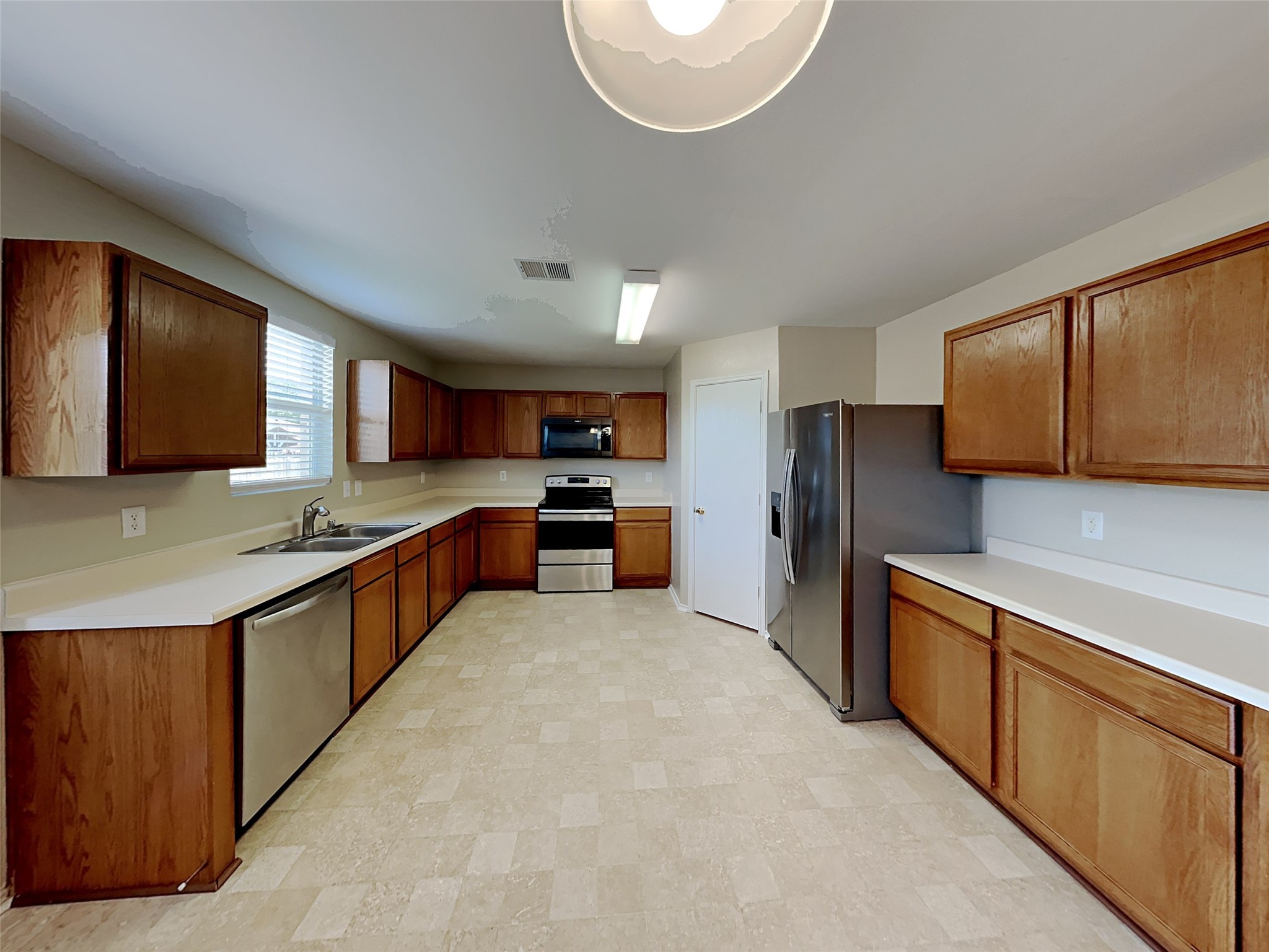 1924 Ramada Trail Fort Worth TX 76247