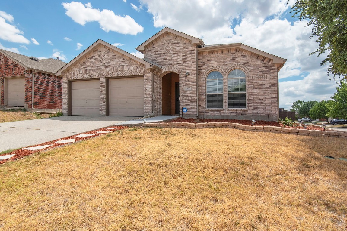 2125 Hanakoa Falls Drive Anna TX 75409