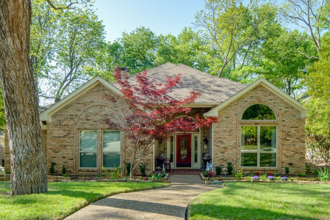 2711 Woodstream Lane Mckinney TX 75072
