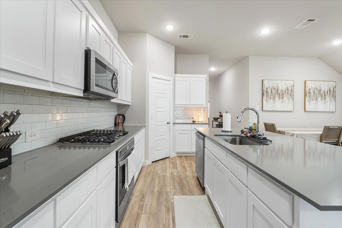 644 Erin Hills Drive Red Oak TX 75154