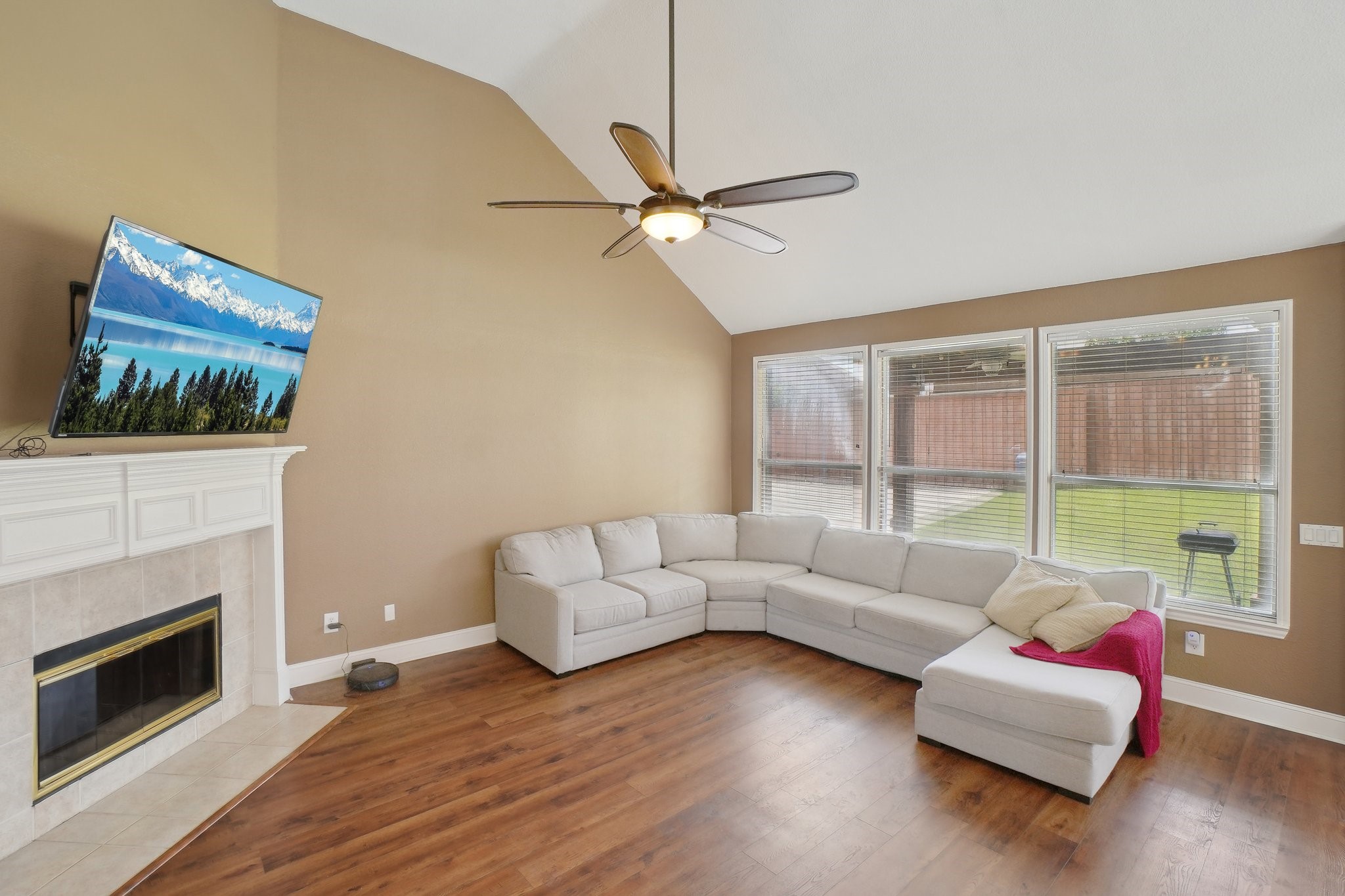 2728 Vista Bluff Boulevard Lewisville TX 75067