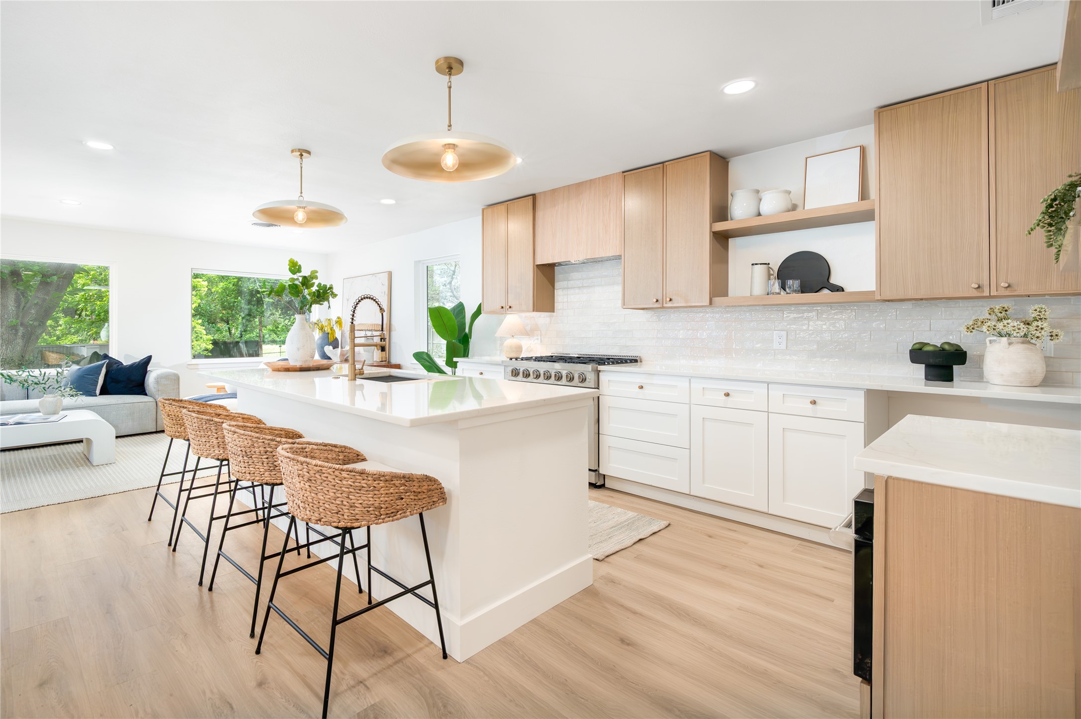 1618 Loree Dallas TX 75228